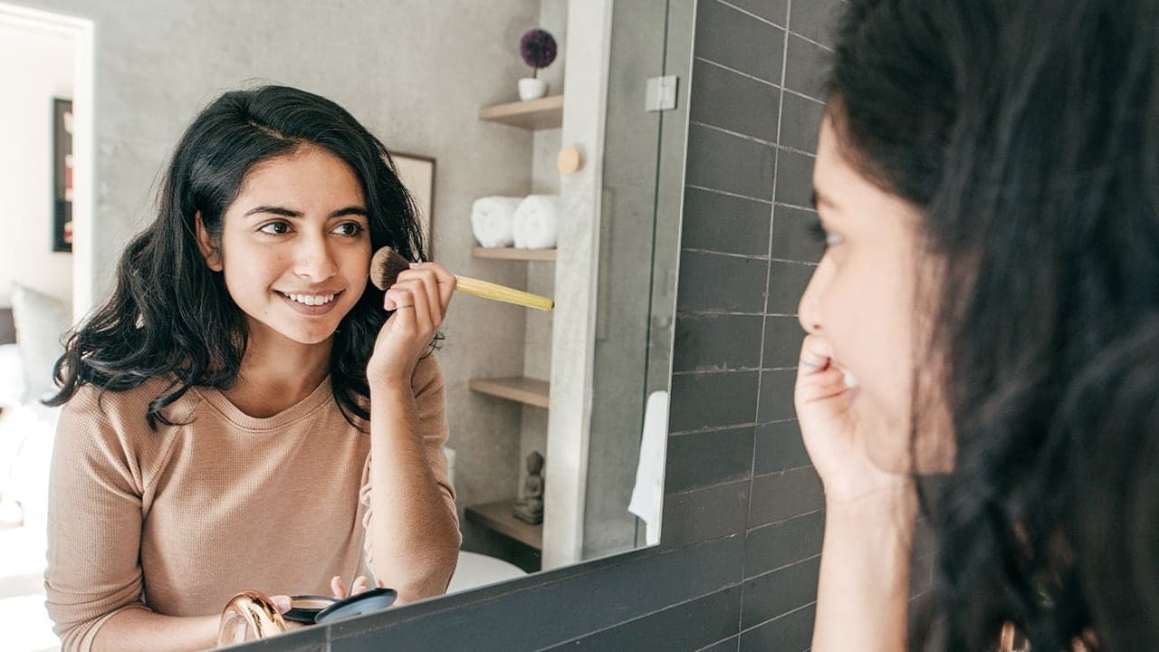 20 Brilliant Hair and Beauty Hacks You Never Knew You Needed