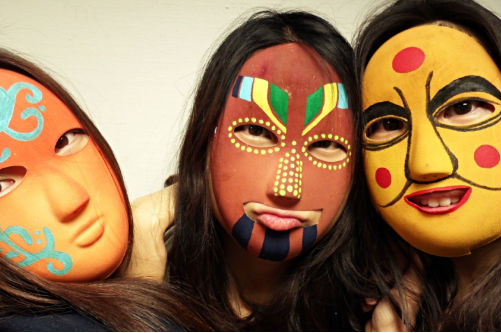 Fun things to do with friends on rainy day