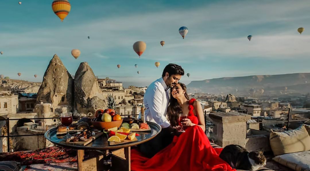 7 Essential Splurges for an Unforgettable Honeymoon