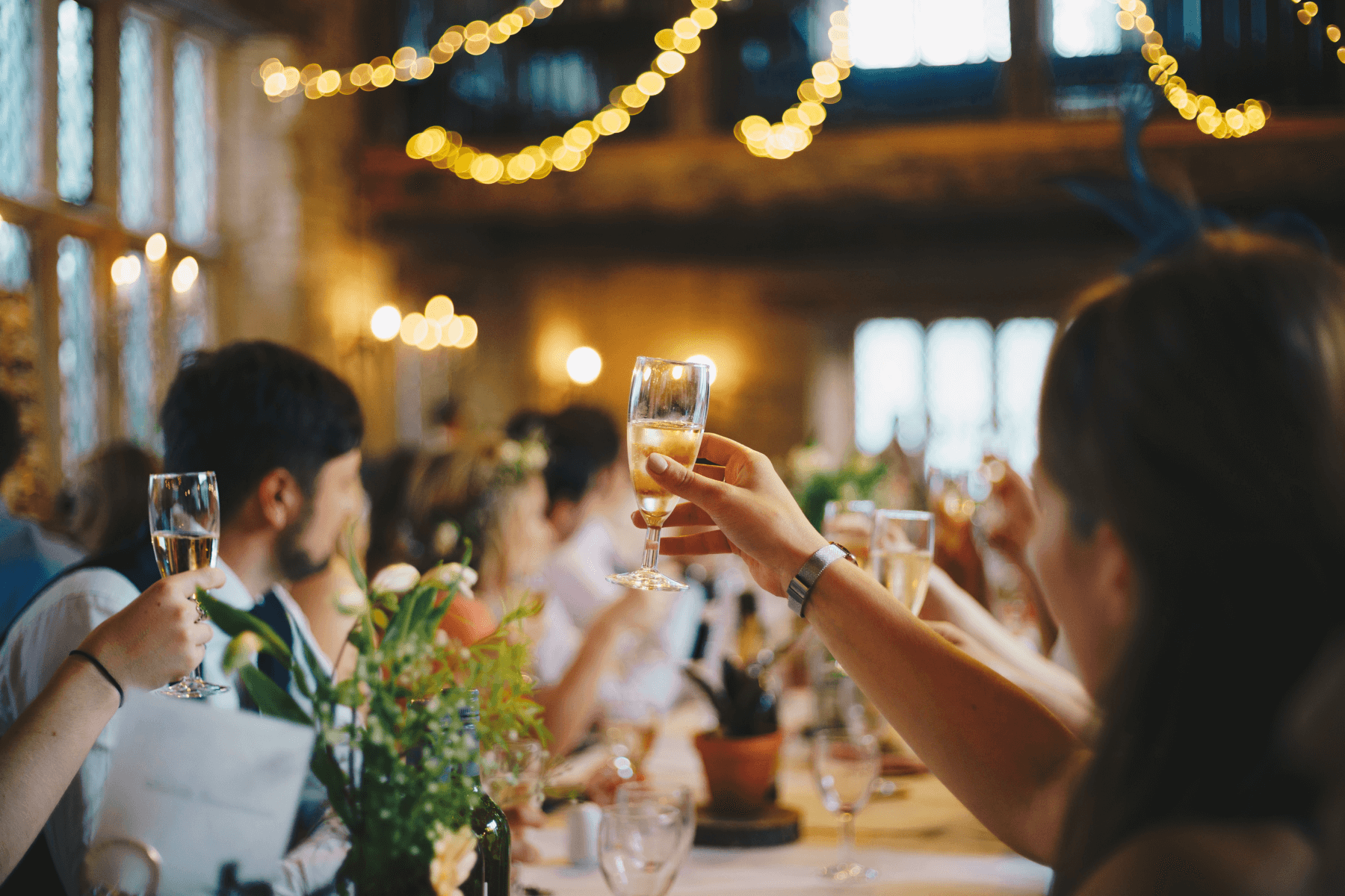 A Guide To Writing The Perfect Wedding Toast
