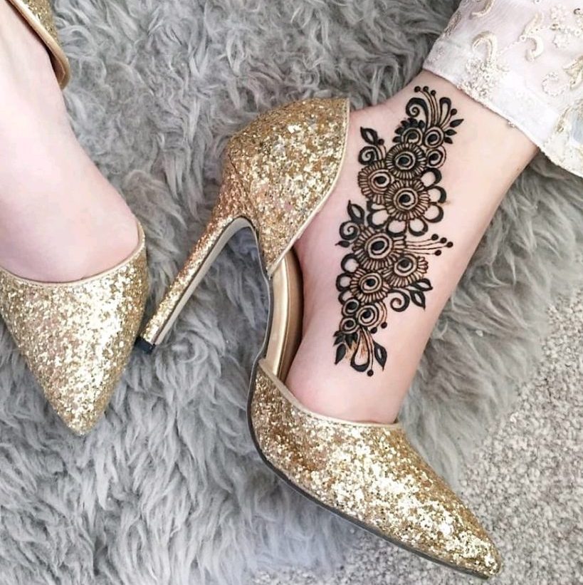 Ankle Mehndi Designs