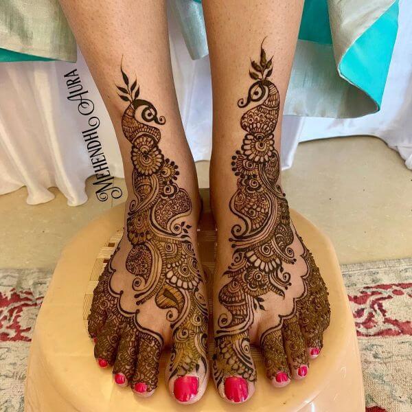 Arabic Mehndi Design for Feet
