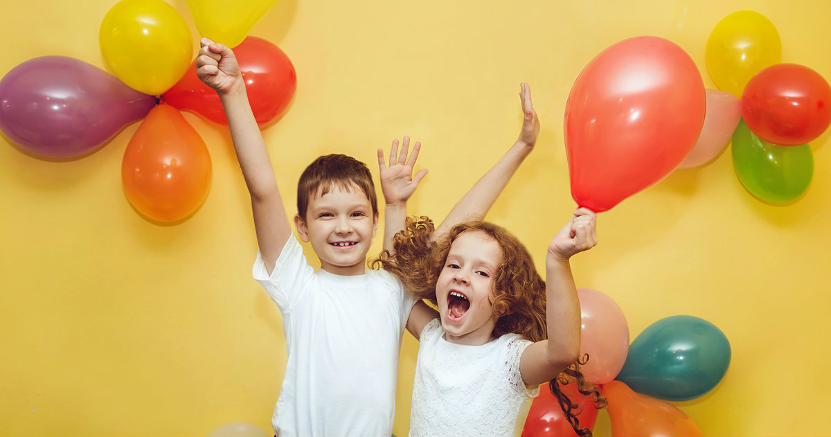 Best Game Ideas For Kids Party using Balloons!
