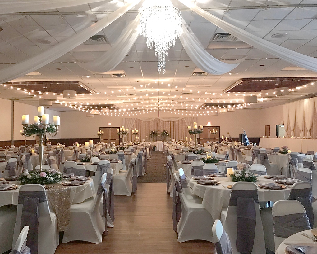 Coordinate with Your Wedding Venue