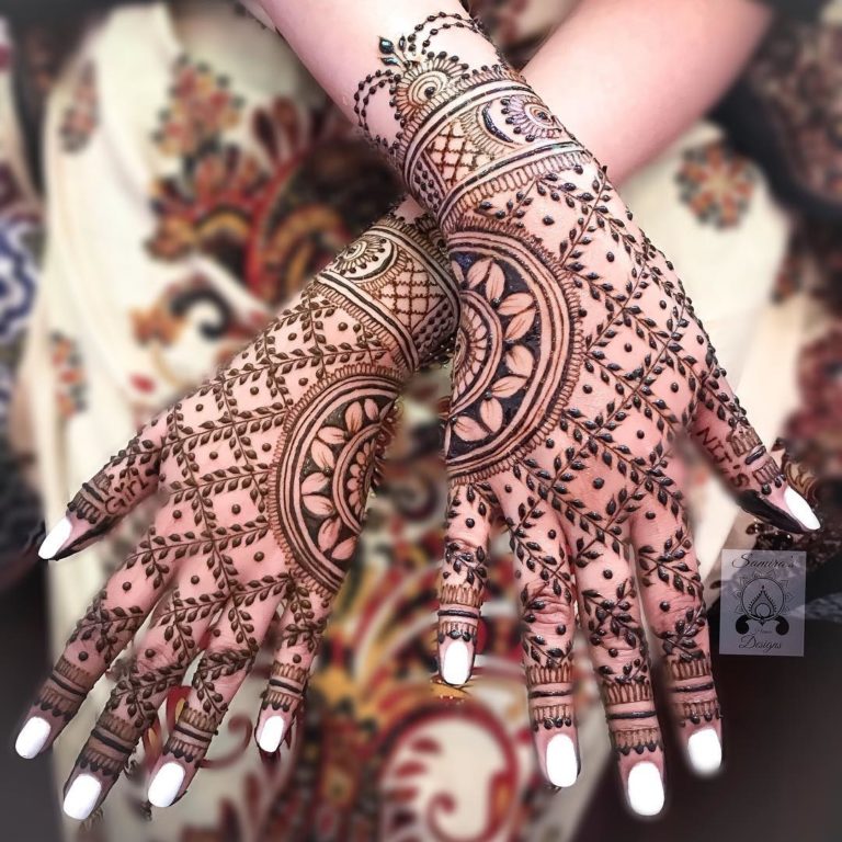 Criss-Cross Mehendi Design