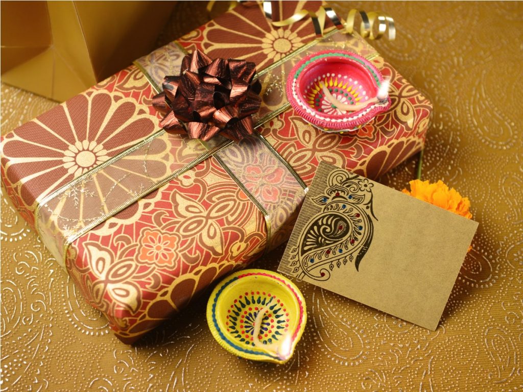 Eco-friendly and Thoughtful Diwali Gift Ideas to Light Up Hearts and Planet