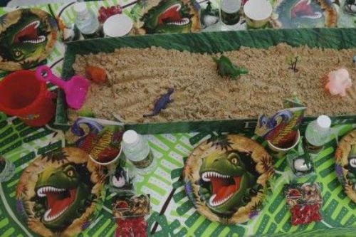 jurassic park theme birthday party