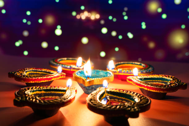 How to Organize a Grand Diwali Party: Venues, Themes, and Menus