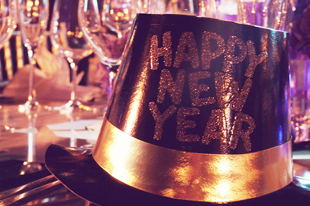 How to Plan a New Year Party!
