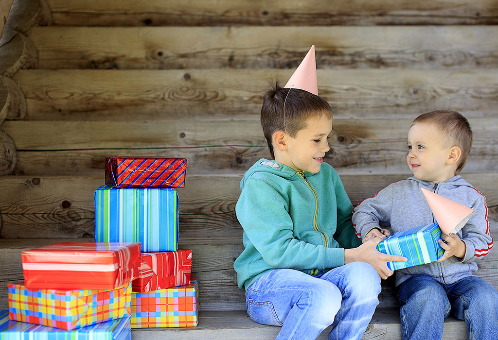 5 Exhilarating Return Gift Ideas for your Kids Birthday Party