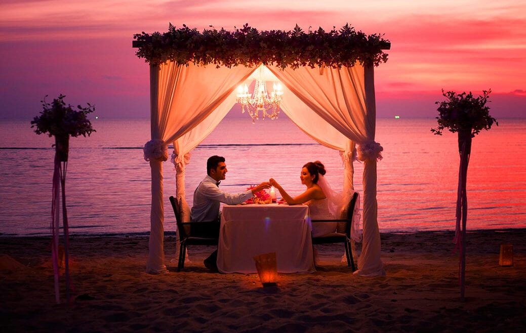 Ideas for Celebrating Your First Wedding Anniversary