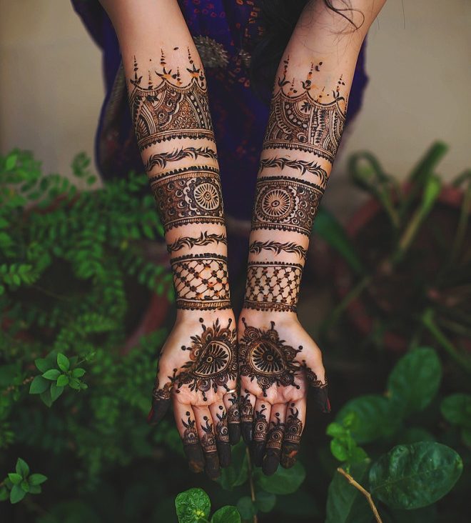 Layered Mehendi Design