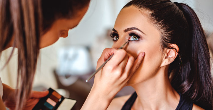 Makeup tips for destination wedding