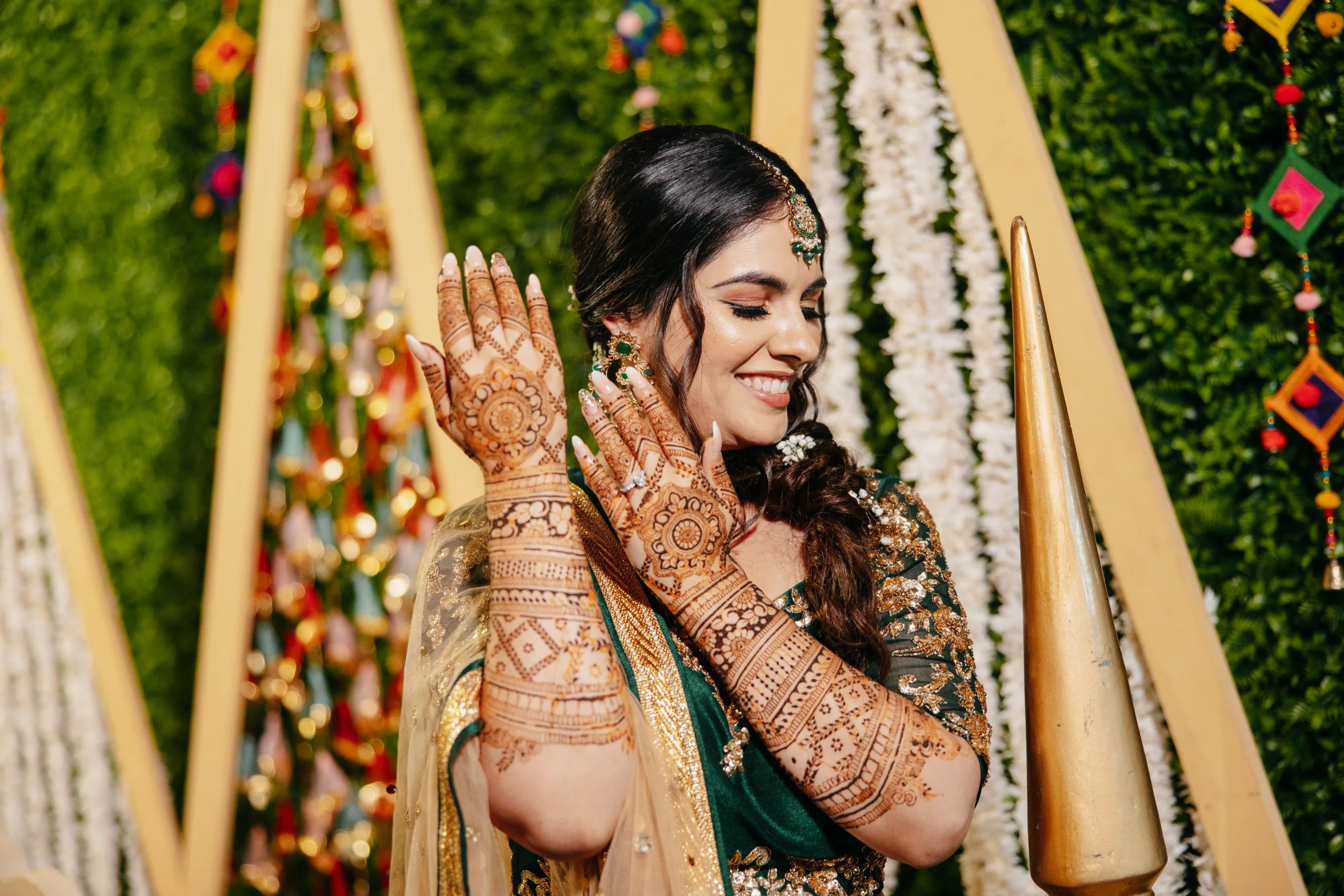 12+ Trending Mehndi Decor Ideas