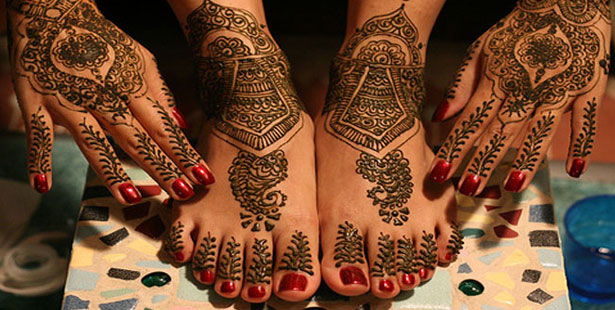 Interesting Ideas for the Perfect Mehendi Night