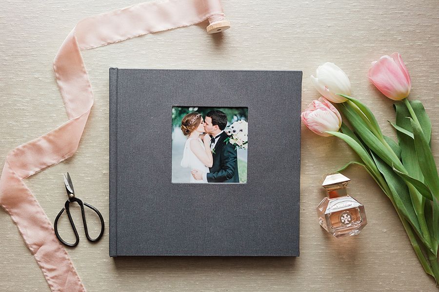10+ Ways To Create Memorable Wedding Albums