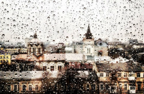 Fun Things To Do With Your Friends On A Rainy Day