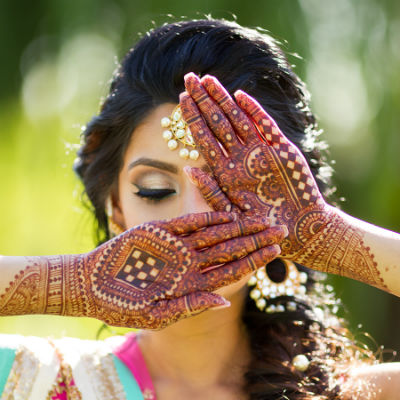10 Amazing DIY Ideas to Make Mehendi Decor Cost-Effective