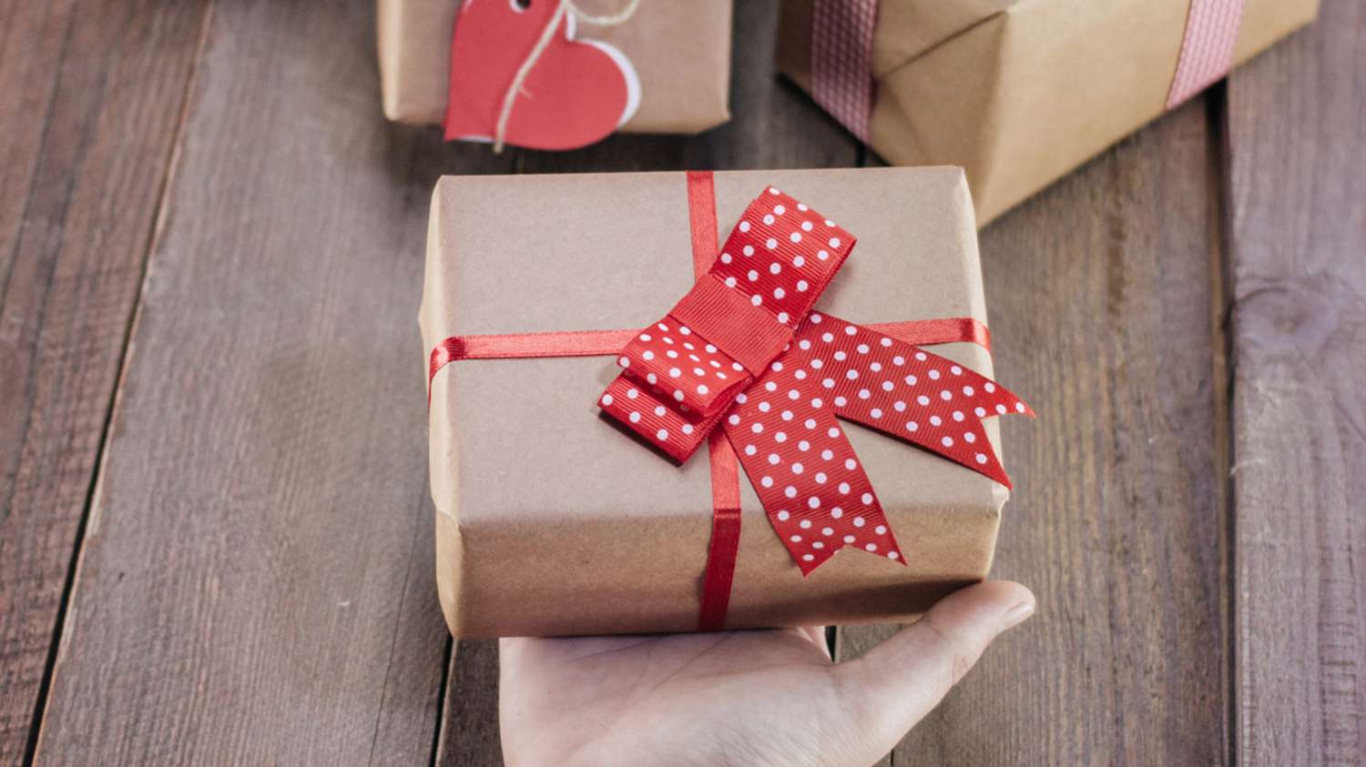 Perfect Gift Ideas for a Bride To Be