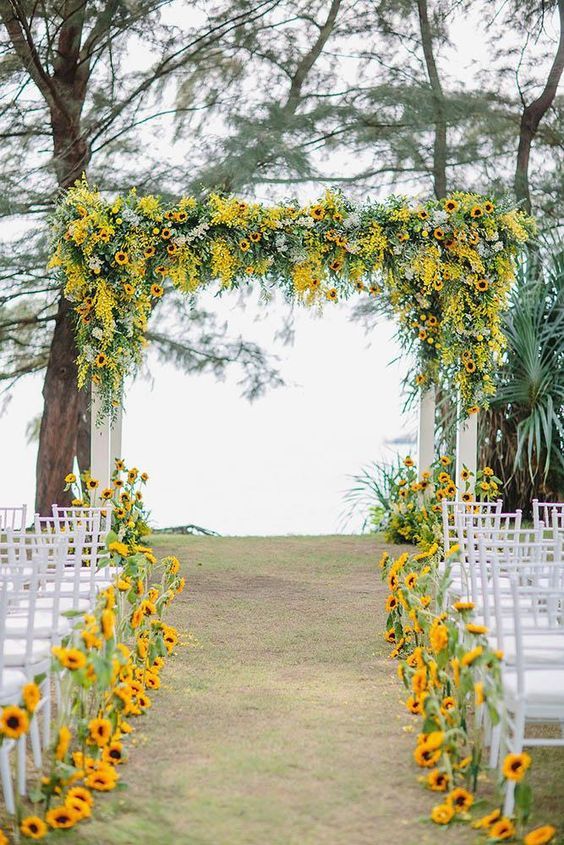 sunflower-wedding-theme-decor
