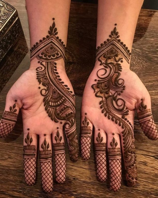 Trail Arabic Mehndi Design