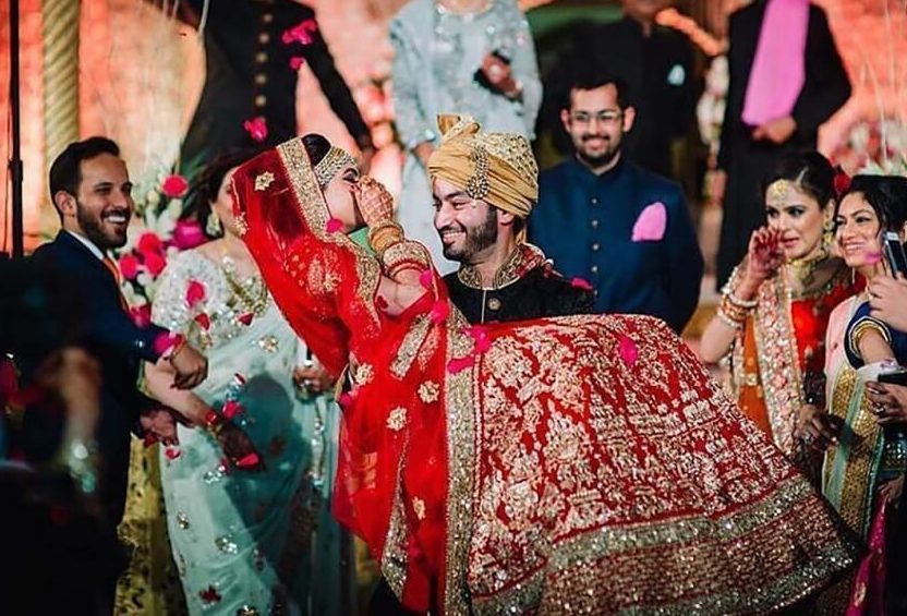 12 Unique Wedding Send-Off Ideas for Bride and Groom Exit