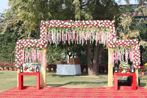 Decorated by venuelook