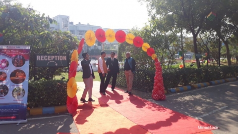 Open area Decoration