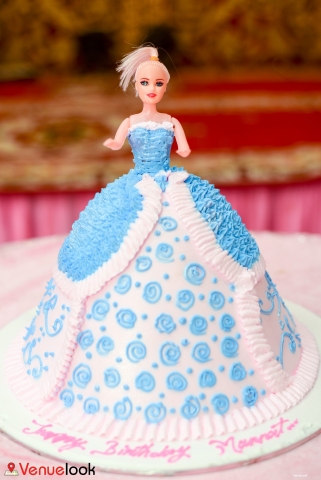 Barbie Doll Wala Cake