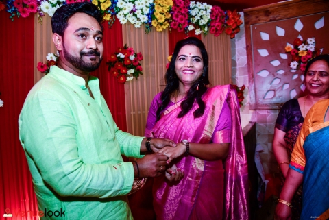 Ring  moment Happy 