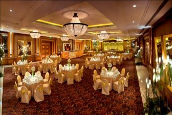 Radisson Blu Mbd Hotel