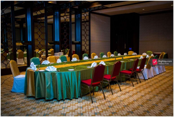 Board Room 4 at The Leela Palace Chennai