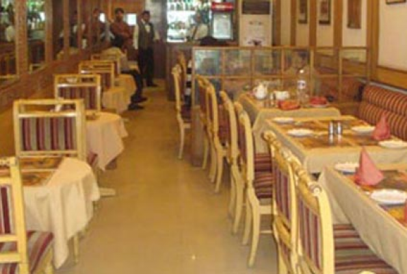 Ginza Restaurant & Bar at York Hotel