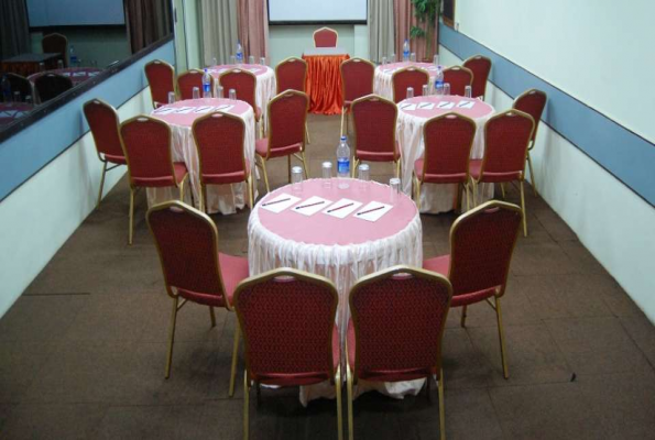 Baithak Hall at Hotel Raviraj Pune