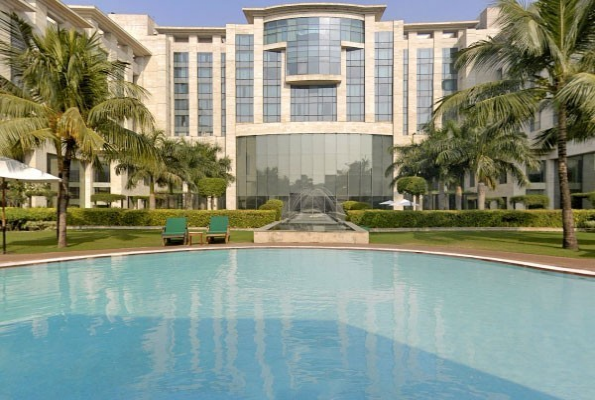 Hyatt Regency | Poolside of Hyatt Regency in Salt Lake City, Kolkata ...