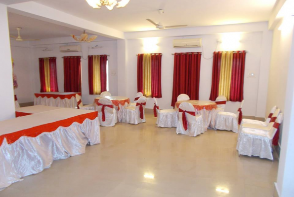 Pradhan Banquet