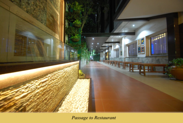 Restaurant at Hotel Shreemaya