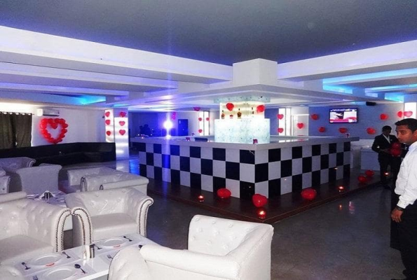 Papaya Tree Hotels & Resorts 4