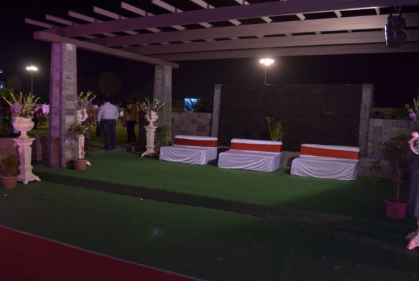 Nirvanaa Hotel & Resort 3