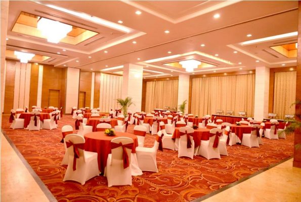 Imperial Ballroom at Golden Tulip Lucknow