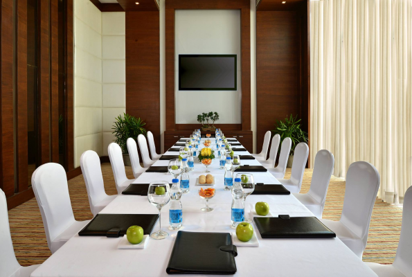 Senate room at Golden Tulip Lucknow