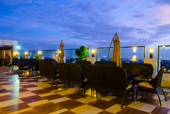 Urban Terrace at Hotel Lineage