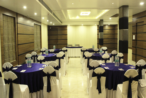 Hotel The Golden Apple 2