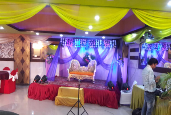 Banquet Hall Of Hotel Green View Palace In Sector 62 Noida - 