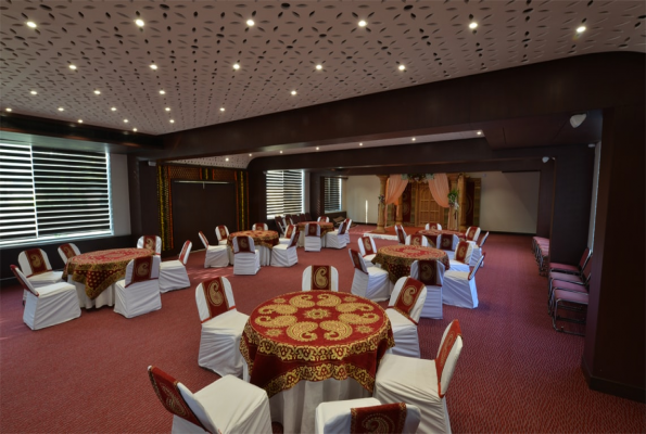 Topaz Banquet Hall at Hotel Aum Regency