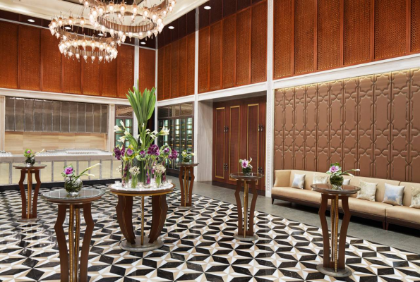 Four Seasons Hotel