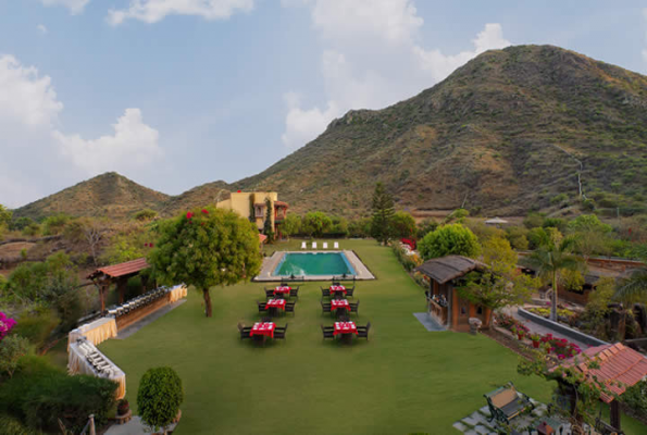 Table Top Garden at The Royal Retreat Resort & Spa