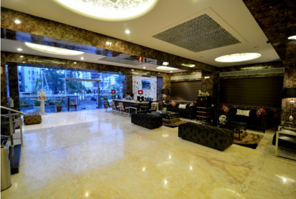 Q Hotel Udaipur Luxury Budget Hotel