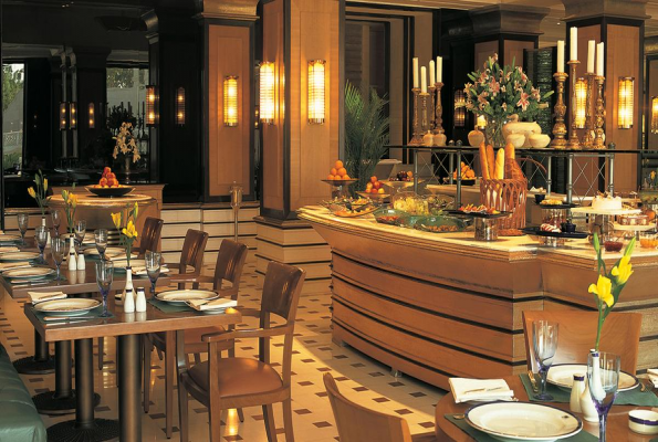 The Bar at The Oberoi Amarvilas