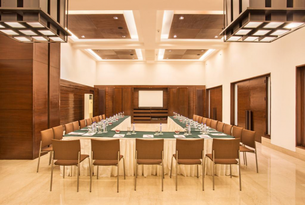 Meeting Room I at Trident Agra